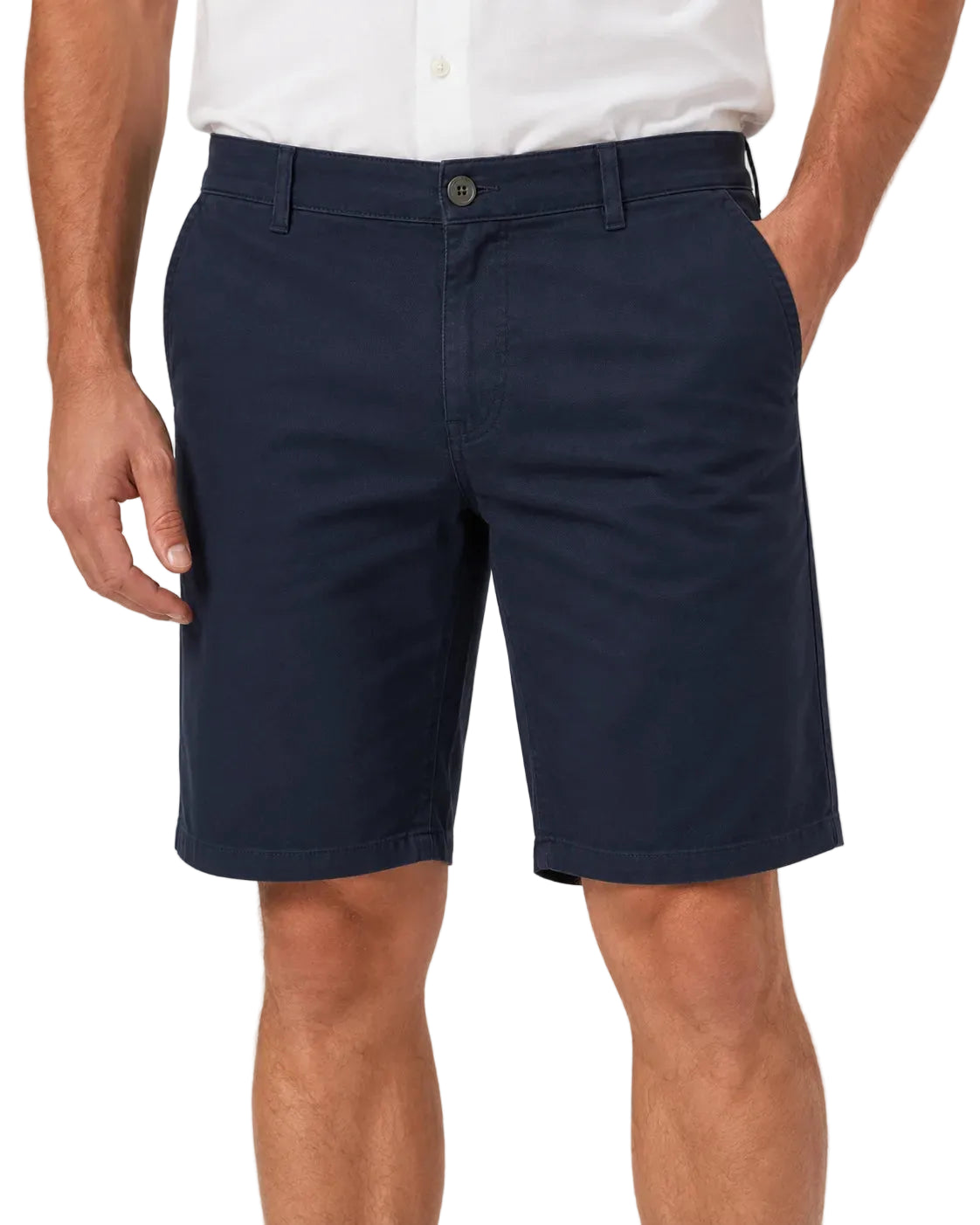 Bermuda Masculina em Sarja Valori Azul-Marinho, vista de frente em fundo branco.
