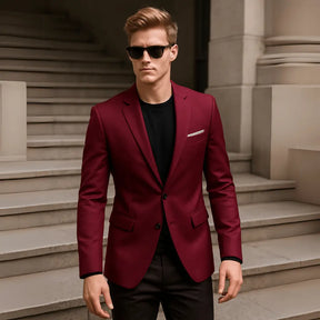 Blazer masculino vinho marsala com corte slim, lapela tradicional e dois botões frontais.