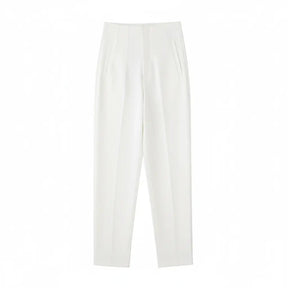 Calça social branca feminina modelo Milano, com caimento reto e cintura alta, vista frontal do produto.