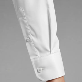 Camisa social manga longa branca AVONNUE feminina, estilo clássico em fundo greige minimalista