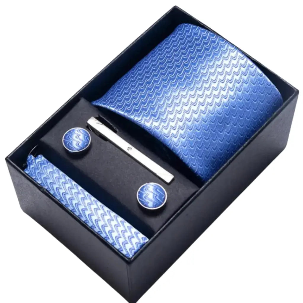 Conjunto masculino com gravata azul texturizada, abotoaduras, prendedor e lenço