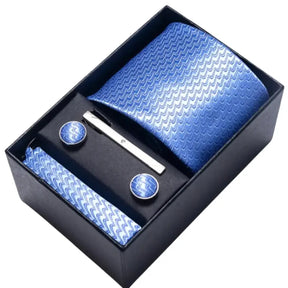 Conjunto masculino com gravata azul texturizada, abotoaduras, prendedor e lenço