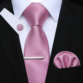 Conjunto masculino com gravata rosa microtextura, lenço, abotoaduras e prendedor