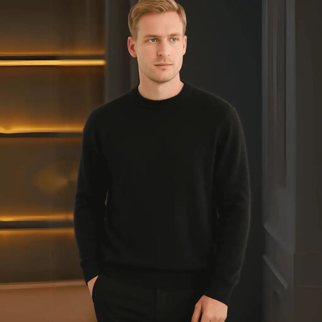 Sueter masculino preto gola redonda