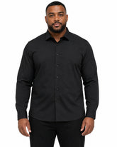 Camisa Social Masculina TechMatteo Preta, vista de frente em fundo branco.