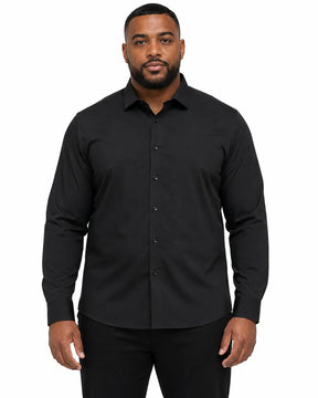 Camisa Social Masculina TechMatteo Preta, vista de frente em fundo branco.