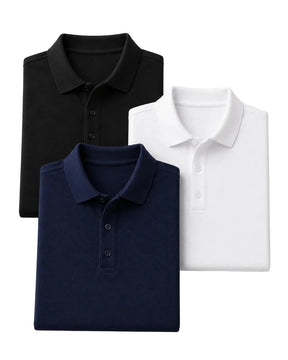 Três camisas polo masculinas PimaSenso dobradas sobre fundo branco. A polo preta está posicionada atrás, no canto superior esquerdo; a branca aparece atrás, à direita; e a azul-marinho fica à frente, no centro inferior. Todas têm gola estruturada e fechamento frontal com três botões.