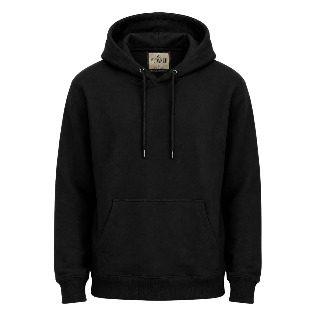 Blusa de moletom masculina preta com capuz, bolso frontal e cordões em fundo branco