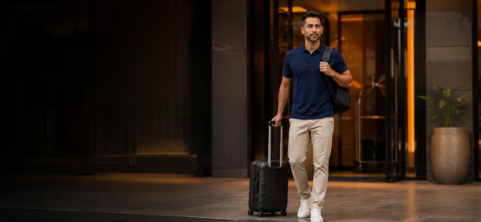 Imagem da secao Colecoes AVONNUE para viajar com estilo masculino confortavel.